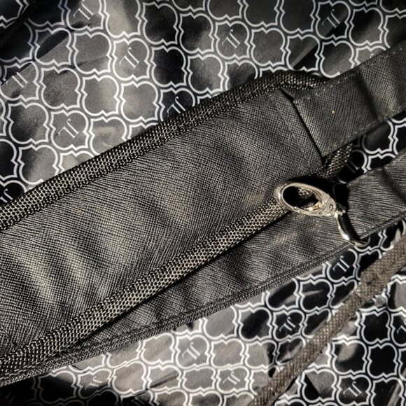 Brylane Weekender Overnight Bag Tote Lightweight Neutral Gray Unisex - Picture 14 of 14